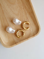 18k gold Fresh Water Pearl Large Dangle Earring