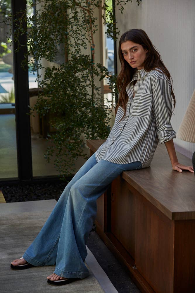 Woven Cotton Collar Neck Button Front Long Sleeve: Green
