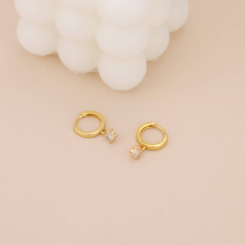 E165 gold dangle earring, dangle earring, emerald earring: Colorless