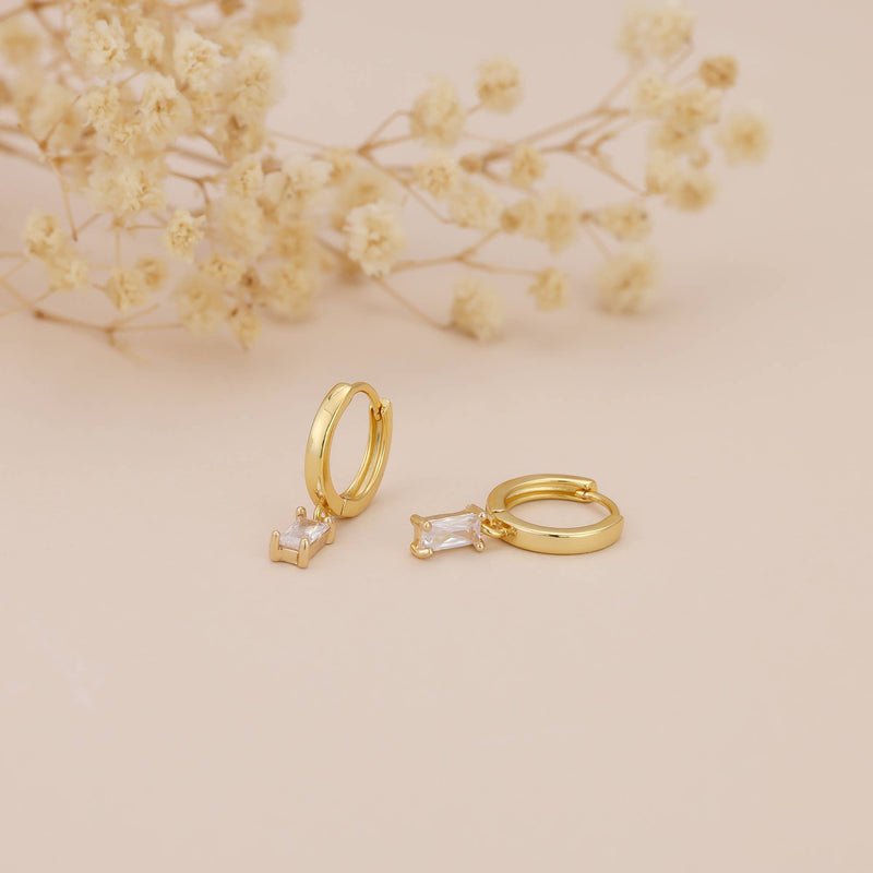 E166 huggie hoop earrings, emerald earring, dangle earring: Green