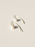 Pearl Threader Earrings