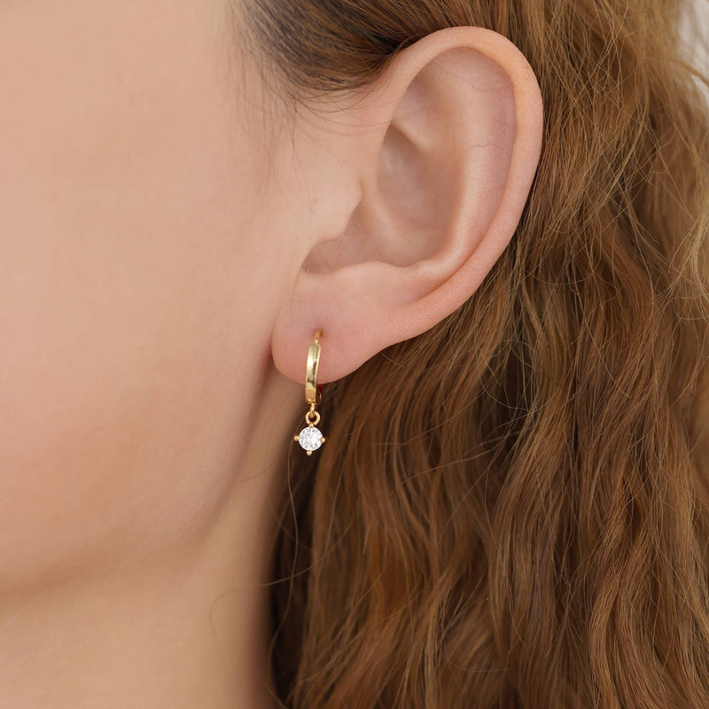 E165 gold dangle earring, dangle earring, emerald earring: Green