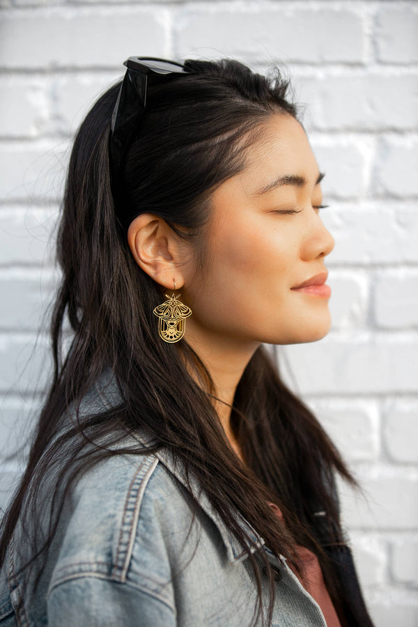Eyes Wide Shut Earring - alternate