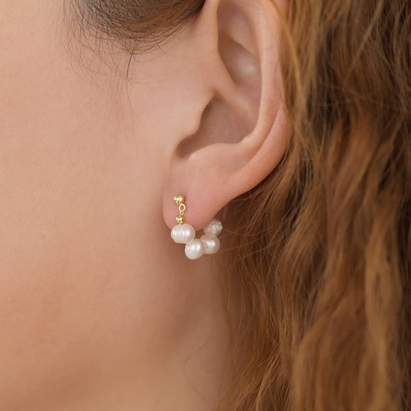 E134 pearl hoop earring, pearl earring, huggie earring