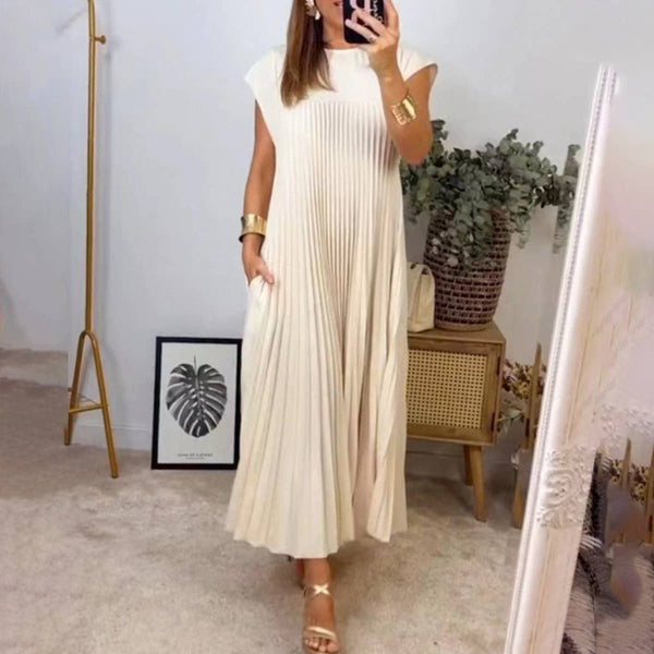 Elegant fashion round neck sleeveless pleated long dress