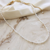 Natural Pearl Choker Necklace (Silver 3.5-4mm)