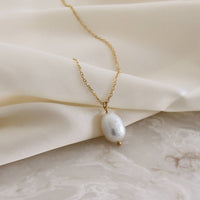 Pearl Pendant Necklace S