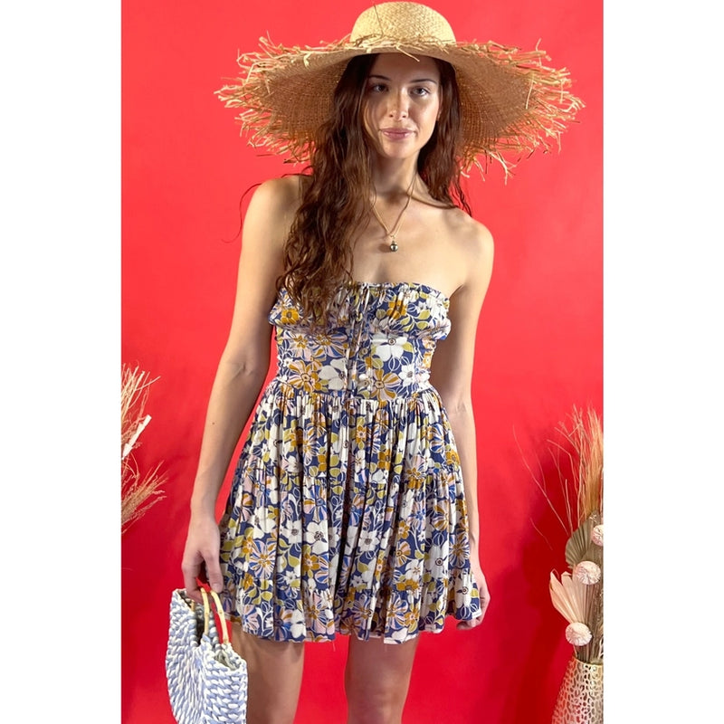 BLUE AND WHITE COLOR BLOCK RATTAN STRAW BAG